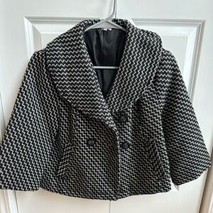 Nordstrom Juniors BP Sashimi Peacoat Cape Houndstooth Black & White Medium